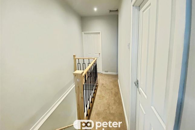 80, ABERDARE photo 4