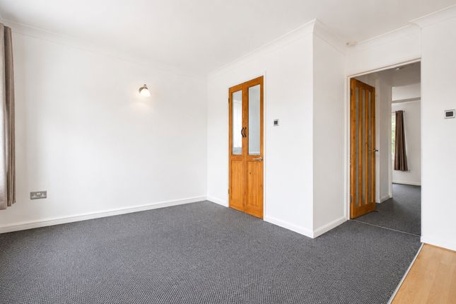 7, The Wells, Wellingborough photo 4