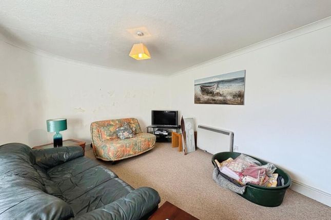 3 Trenoweth Court, The Lizard, Cornwall photo 4