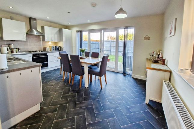 29, Paradise Drive, Beverley photo 4