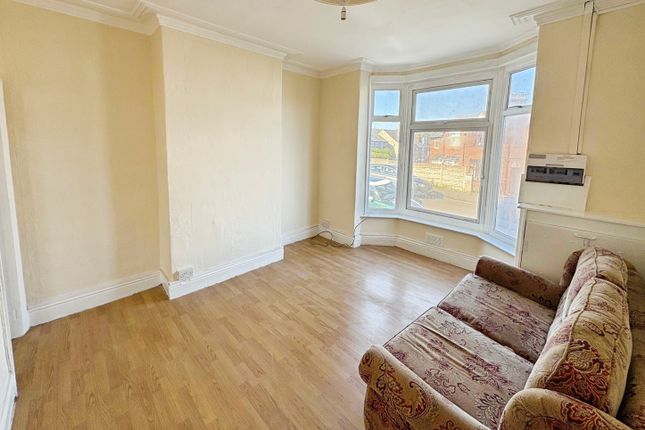 129, Overton Road, Sheffield photo 2