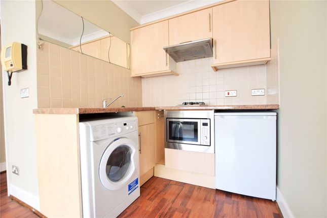 30, Royal Court, Reading photo 3