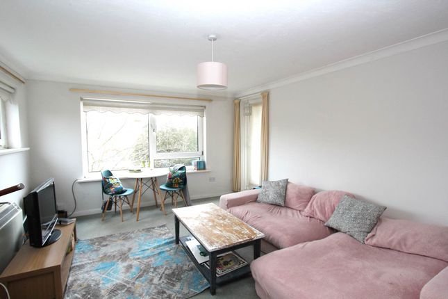 Thumbnail Flat to rent in Wilmington Court, Bath Road