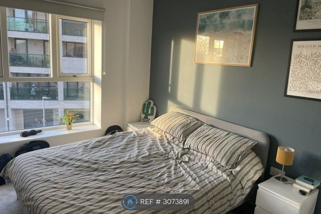 Flat, Bluenote Apartments Blyth Road, Hayes photo 2