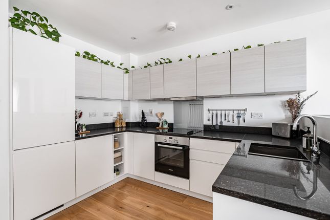 Pemberton House, Denman Avenue, Southall photo 4