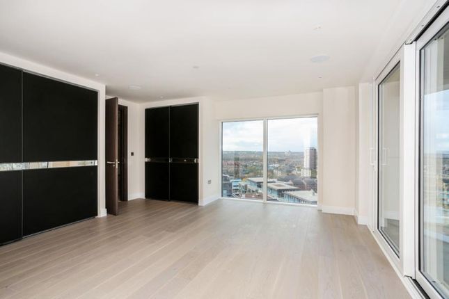 31 Chelsea Creek Tower, Chelsea Creek Tower, Park Street, London photo 4