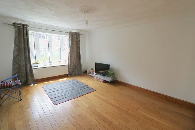 6, Bramble End, Huntingdon photo 4