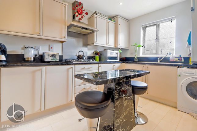 End terrace house for sale in Mill Road, Colchester