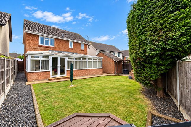 6, Newhall, Rochford photo 2