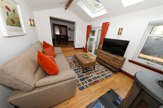 11, Woods Place, Glenrothes photo 4