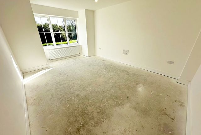 15, Grange Croft Greater Manchester, Westhoughton photo 3