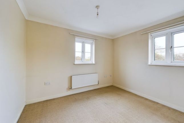 Flat for sale in Boakes Drive, Stonehouse