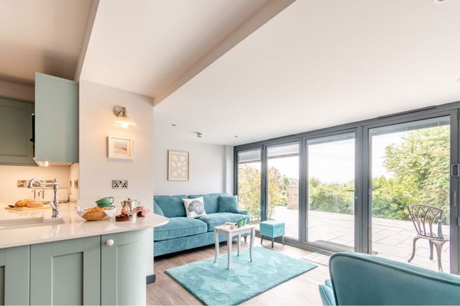 Flat 2 Brython, Narberth Road, Tenby photo 2