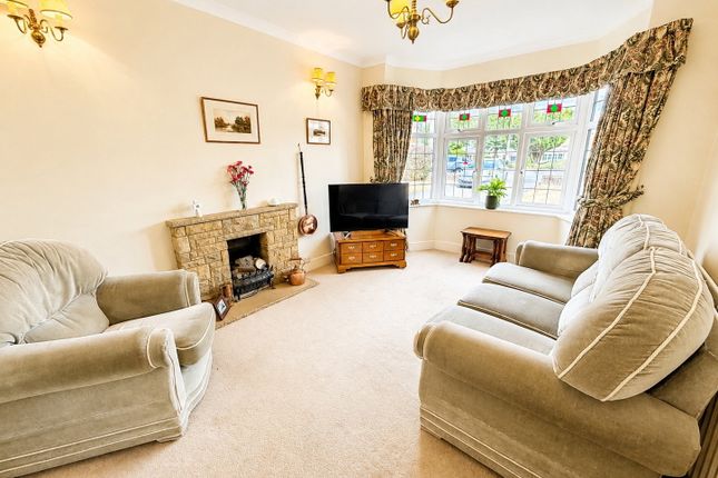14, Dudley Road, Kingswinford photo 4