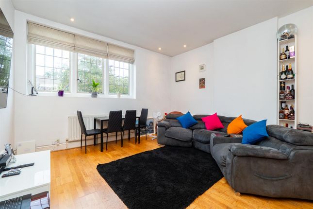 Thumbnail Flat for sale in Russell Hill Place, Purley