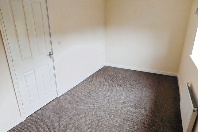 37, Roman Crescent, Nottingham photo 4
