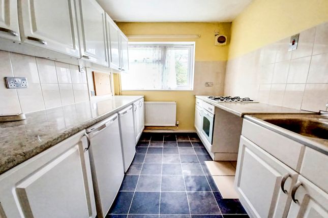 Flat for sale in Mariners Lane, Norwich