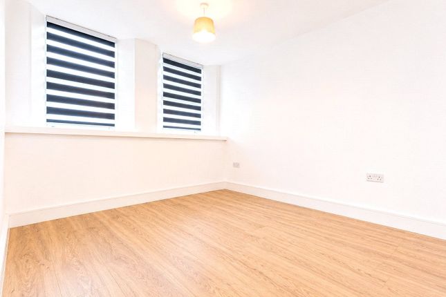 Dupli Flat 2, Shield House,, Elizabeth Way, Essex photo 5