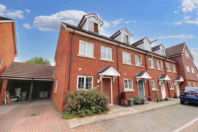 Thumbnail End terrace house to rent in Watson Court, Hedge End, Southampton