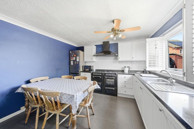 34 Sheppard Way, Cambridge photo 2