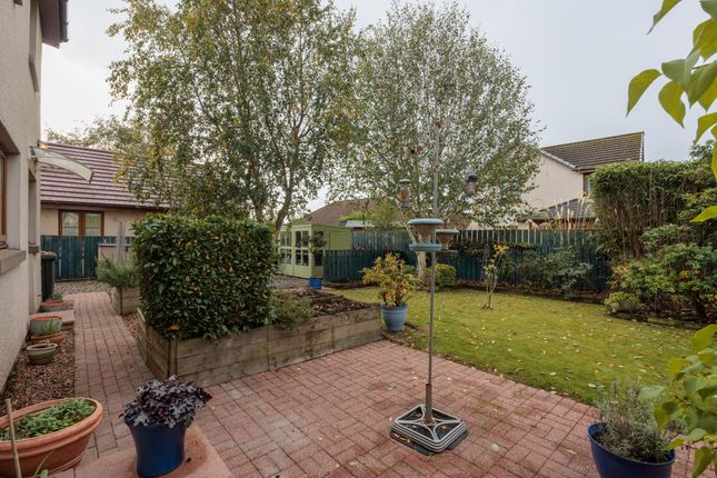 14, Willow Place, Blairgowrie photo 3