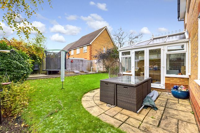 Thumbnail Detached house for sale in Warren Close, Stone, Aylesbury