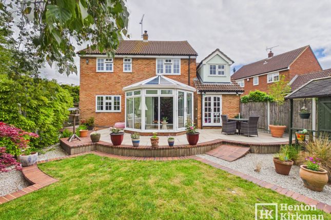 49, Connaught Way, Billericay photo 2