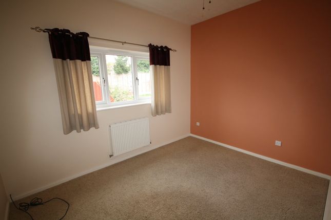 30, Columbine Road, Leicester photo 5