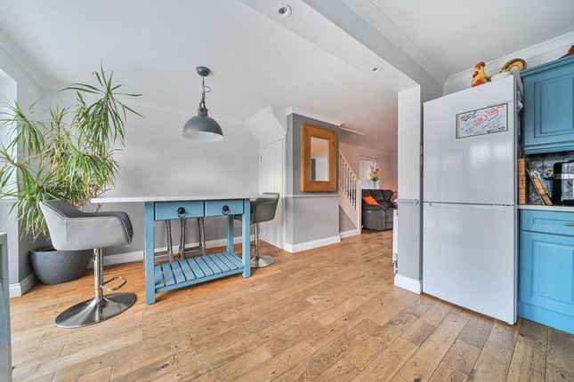 9 Martham Close, Bedford photo 4