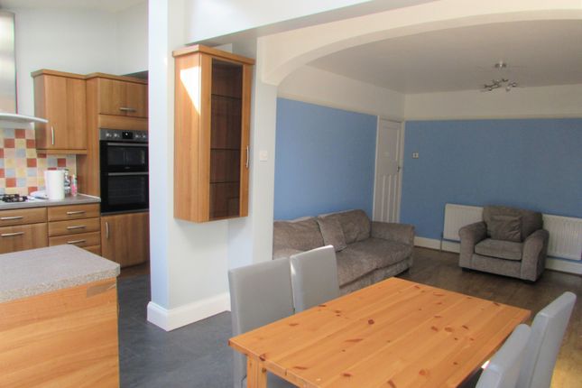 Harrow photo 5