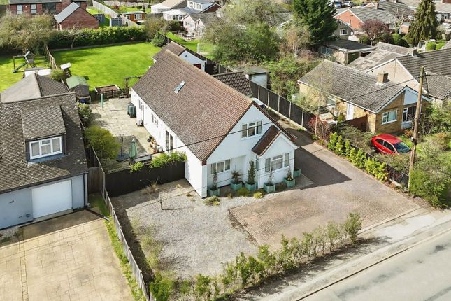 42 Fiskerton Road, Reepham, Lincolnshire photo 2