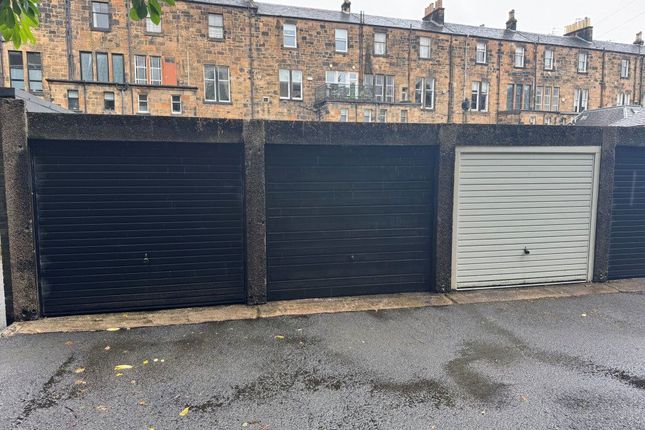 Studio parking on Garage 33, Westbourne Gardens Lane, Glasgow, £250/mo