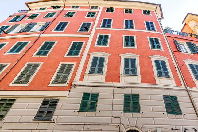 Thumbnail Apartment for sale in Via Cairoli, Genova, Liguria, 16124