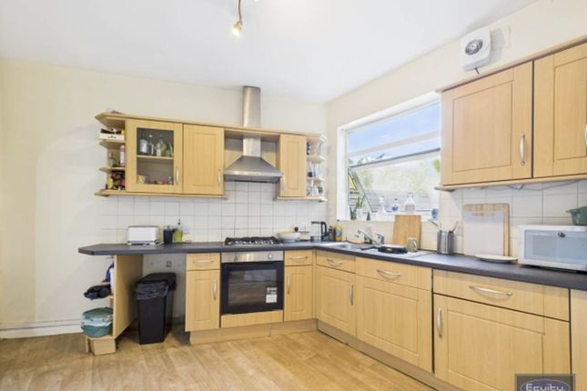 33a North Cray Road, Bexley photo 3