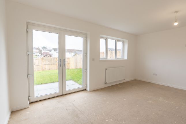 44 St Leonards Walk, Carnbroe, Coatbridge photo 2