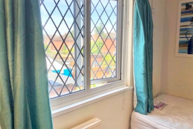 52, Edward Road, Southampton photo 5