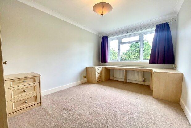 Flat to rent in Eden Court, Bournemouth