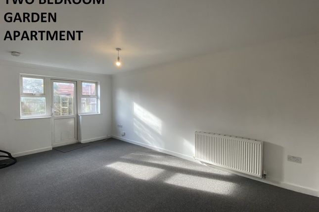 Thumbnail Flat to rent in Shelley Road East, Boscombe, Bournemouth