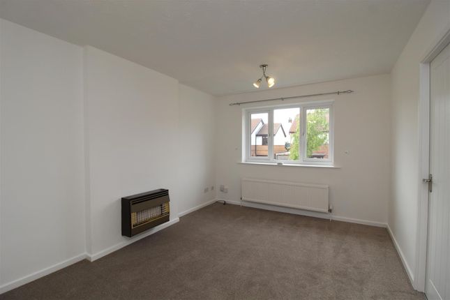 15, Ashbrook Close, Ossett photo 4