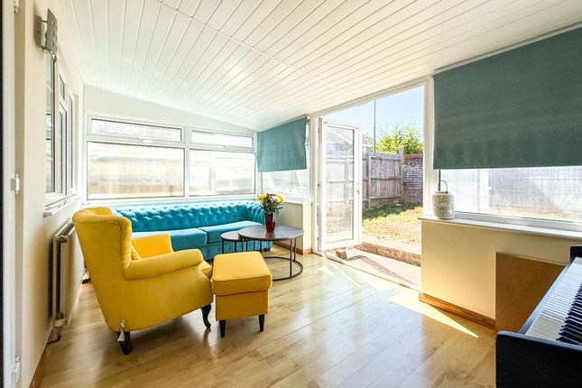 203, Priory Road, Eastbourne photo 2