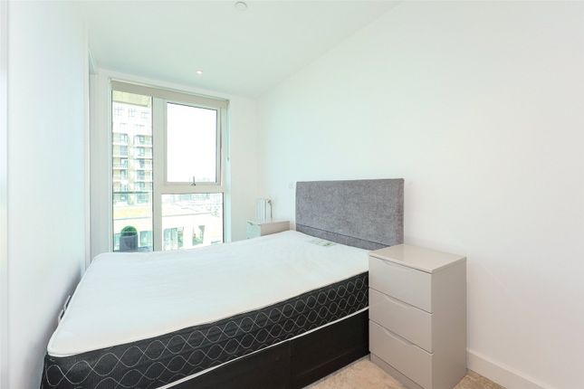 Flat 75, Duncombe House, 15, Victory Parade, Woolwich photo 4