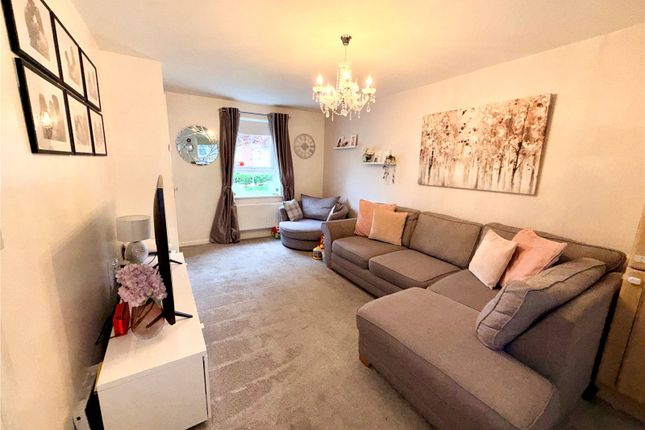 152, Hawthorn Drive, Lancashire photo 2