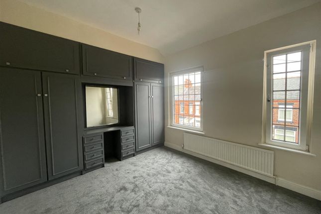 Terraced house to rent in Park Road, Tanyfron, Wrexham