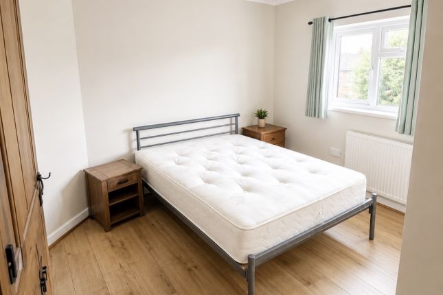 65B, Ashhurst Way, Oxford photo 4