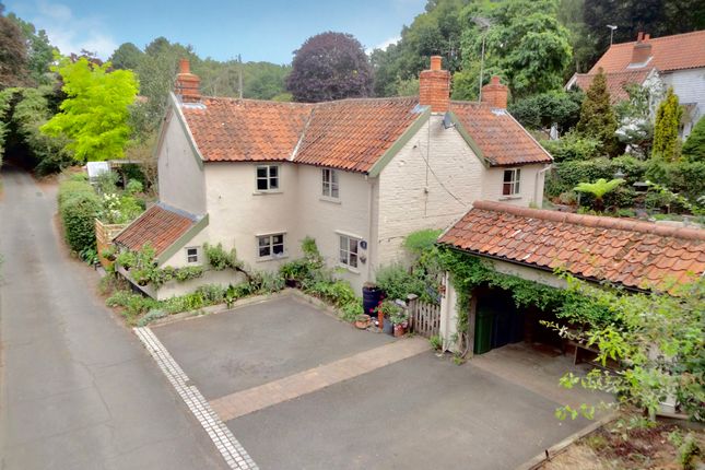 Thumbnail Cottage for sale in School Lane, Woodbridge