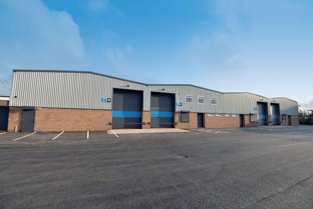 Light industrial to let in Barton Dock Road, Trafford Park, Manchester