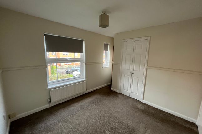 Terraced house to rent in Clayton Drive, Bromsgrove