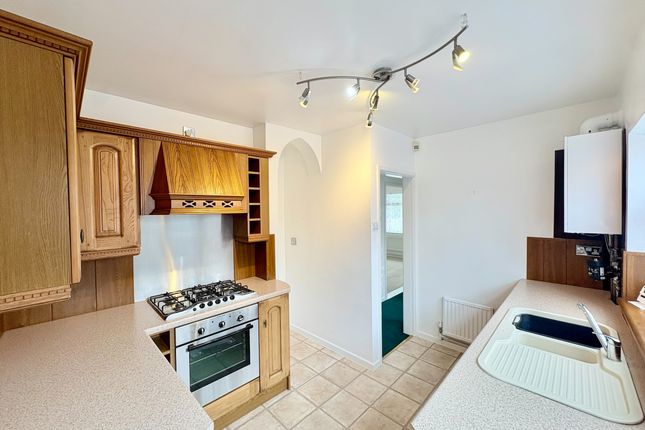 12, Rydal Avenue, NOTTINGHAM photo 4