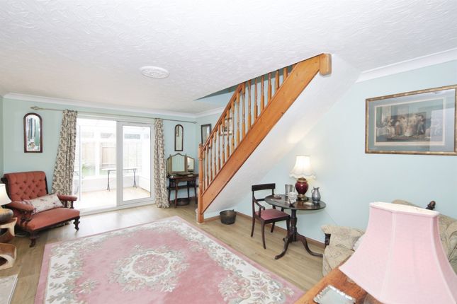 2, Gorton Croft, Balsall Common photo 3