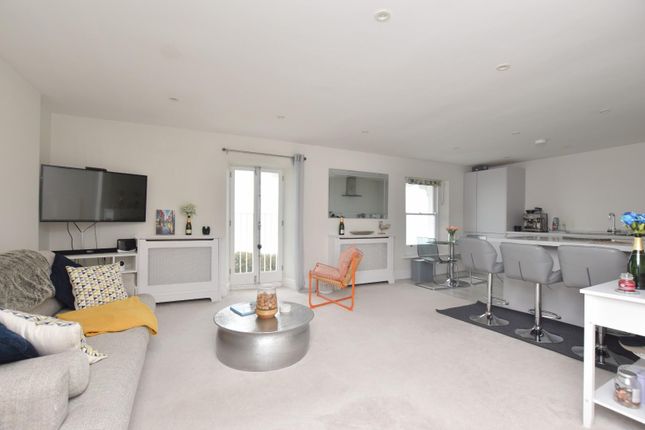 Flat 4, 4, Albion Villas, Folkestone photo 3